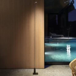 Luceplan Flia Wegelampe 1-flg, On/off, Höhe 180 Cm